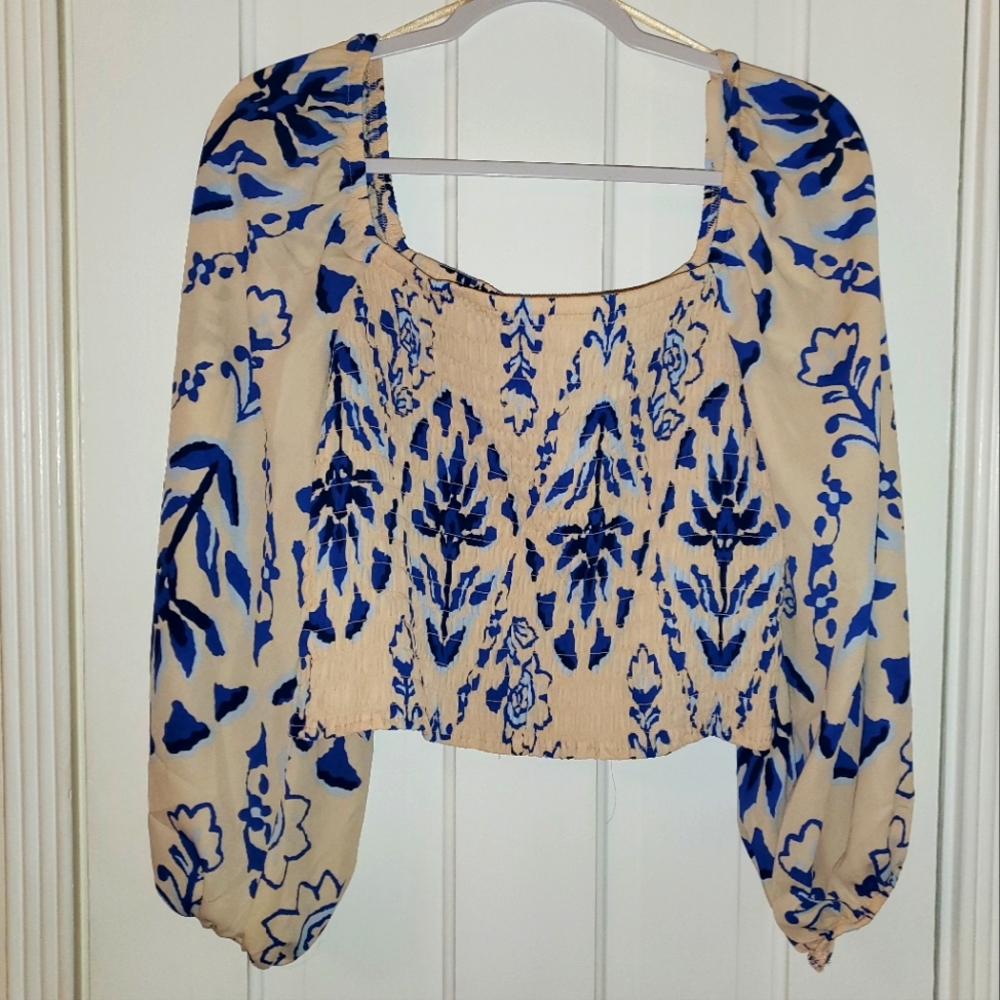 Long sleeve top